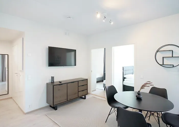 Norden Homes With Free Parking *